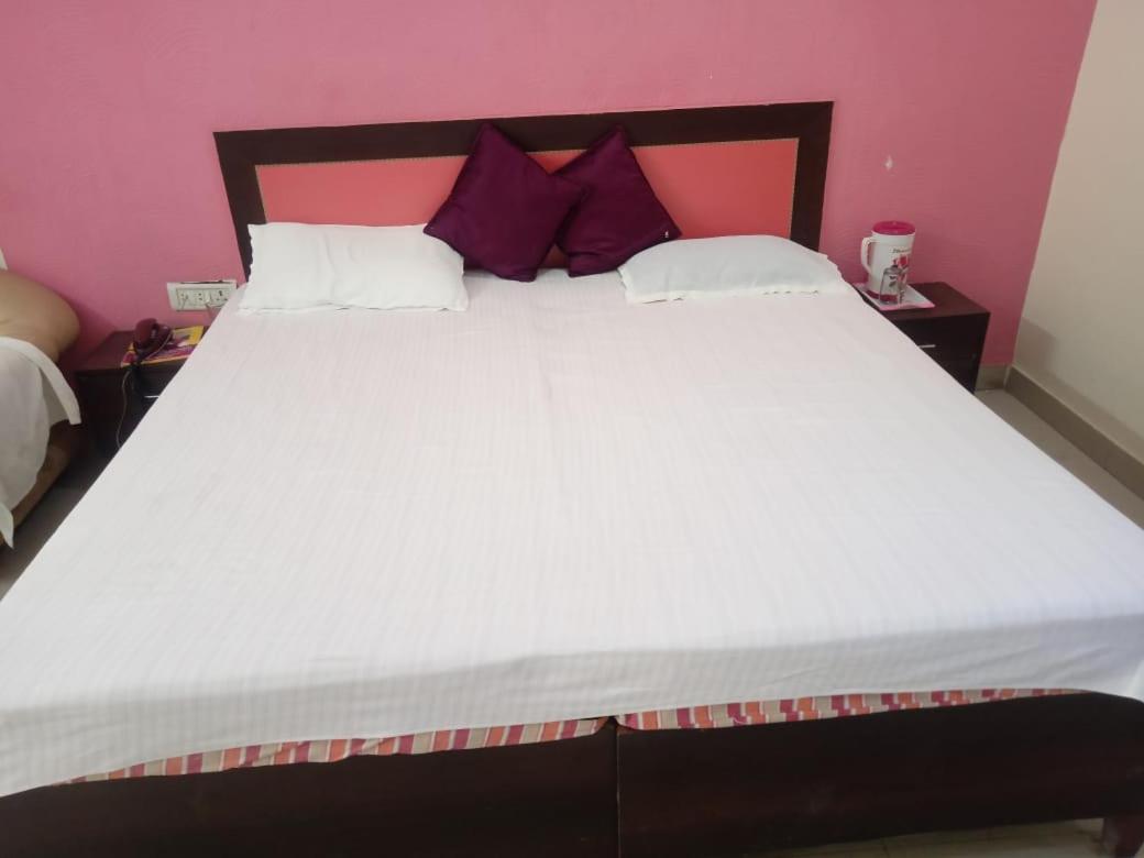 Hotel Siddharth By Wb Economy Jaunpur Exterior photo