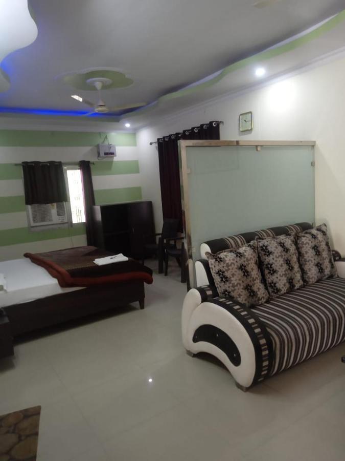 Hotel Siddharth By Wb Economy Jaunpur Exterior photo