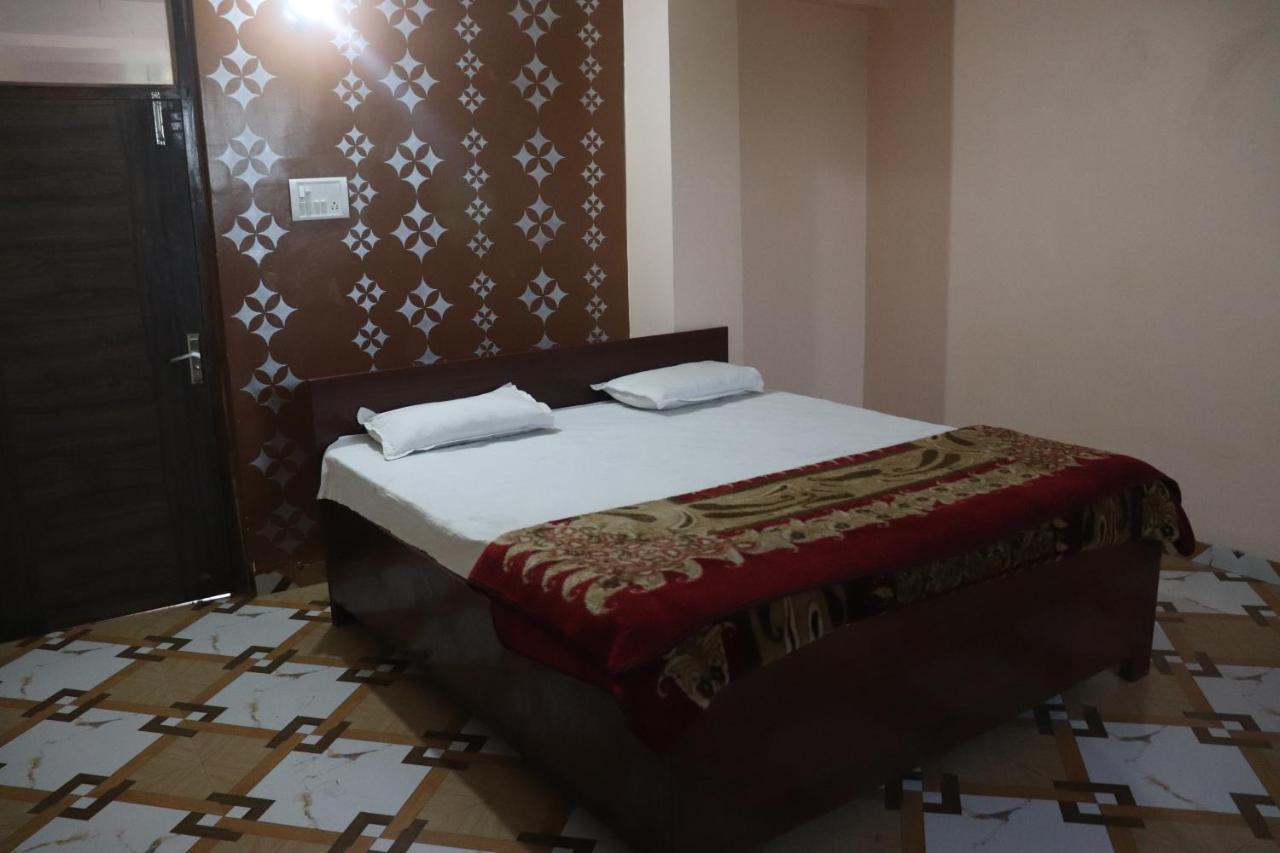 Hotel Siddharth By Wb Economy Jaunpur Exterior photo